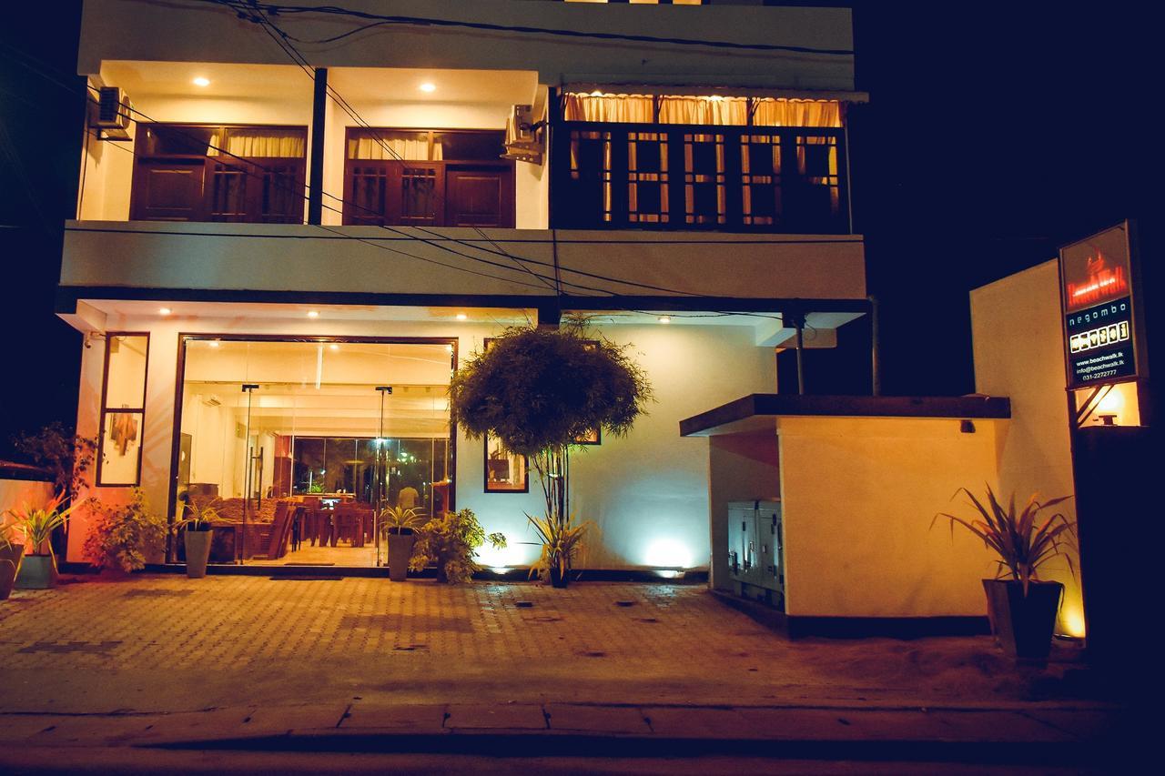 Zendara Hotel ネゴンボ エクステリア 写真