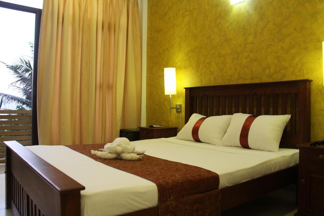 Zendara Hotel ネゴンボ エクステリア 写真