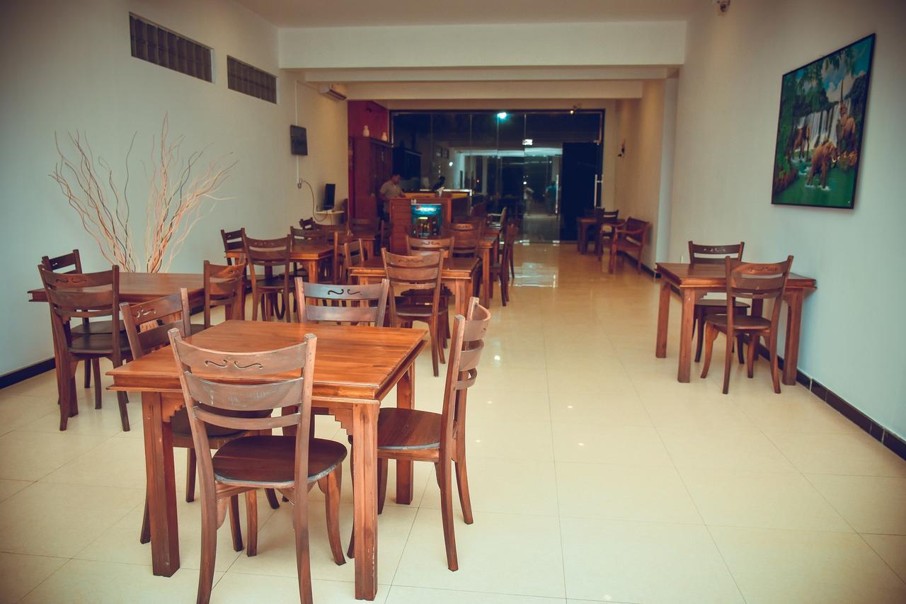 Zendara Hotel ネゴンボ エクステリア 写真